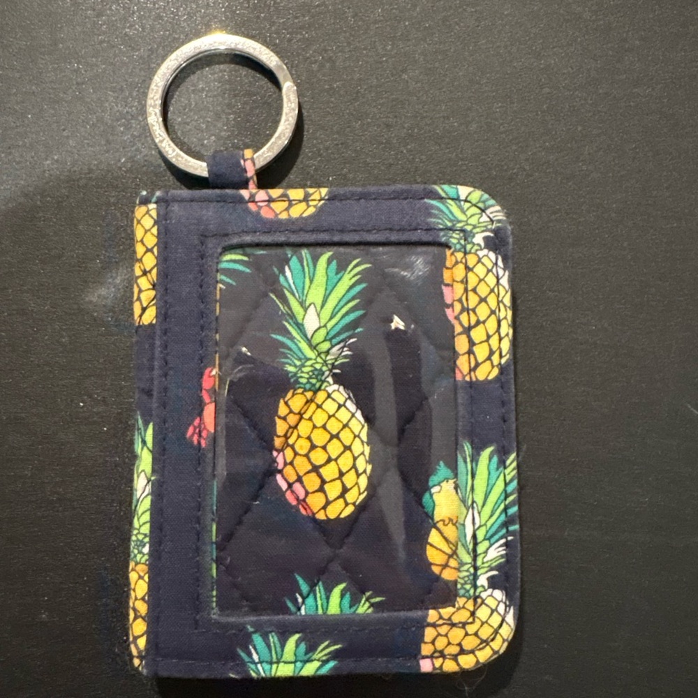 Vera Bradley Quilted Pineapple Print ID Holder Wallet Keychain | Card Case - Picture 1 of 7